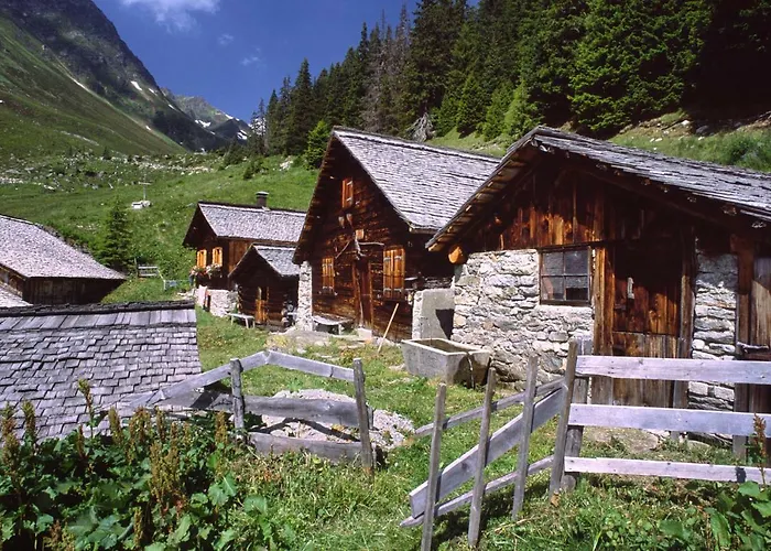 Haus Karin Bed & Breakfast